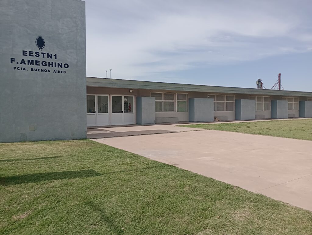 Muestra Anual de la Escuela Técnica N° 1 celebrando la “Semana de la Educación Técnica».