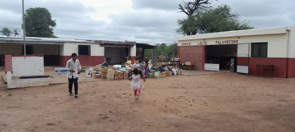 El Equipo Solidario de Florentino Ameghino llevó esperanza a comunidades de Santiago del Estero y Chaco.