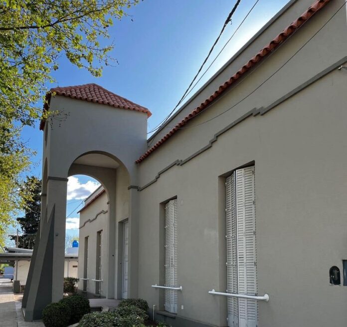 Edificio municipal 01