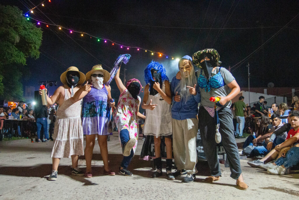Arenaza y Martínez de Hoz vivieron dos noches de fiesta carnestolenda.