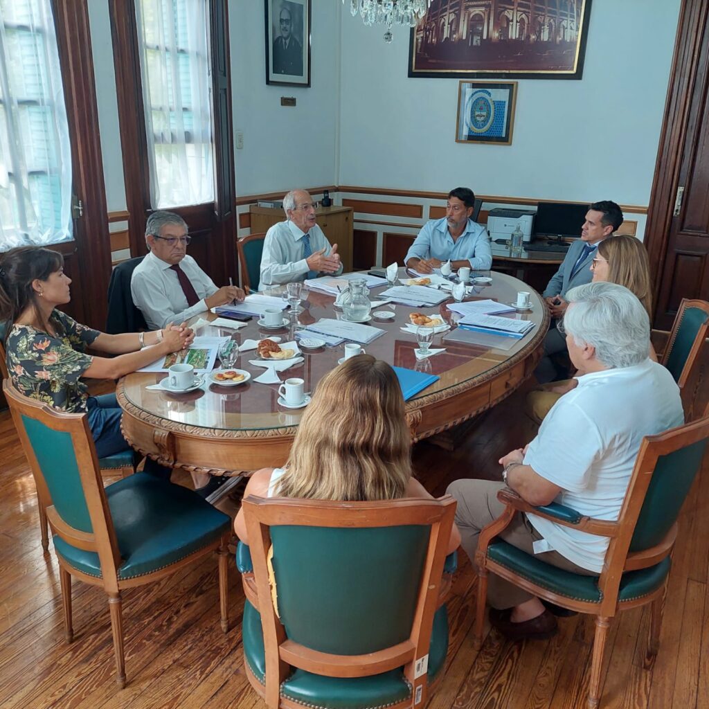 Convenio de viviendas de la Policía en General Villegas.