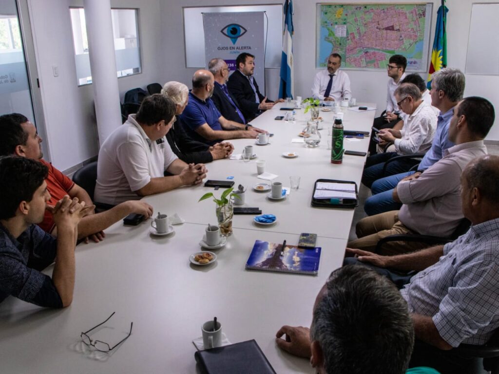 Ameghino presente en la reunión regional sobre seguridad.