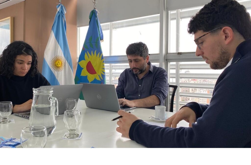 Mittelbach solicitó apoyo económico para optimizar la planta de reciclaje y el saneamiento definitivo del basural de Ameghino.