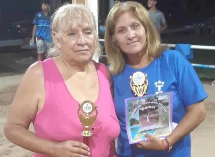 Mujeres categoría única: 1° Montivero, Yolanda (General Villegas) y Puchetta, Silvia (Ameghino).