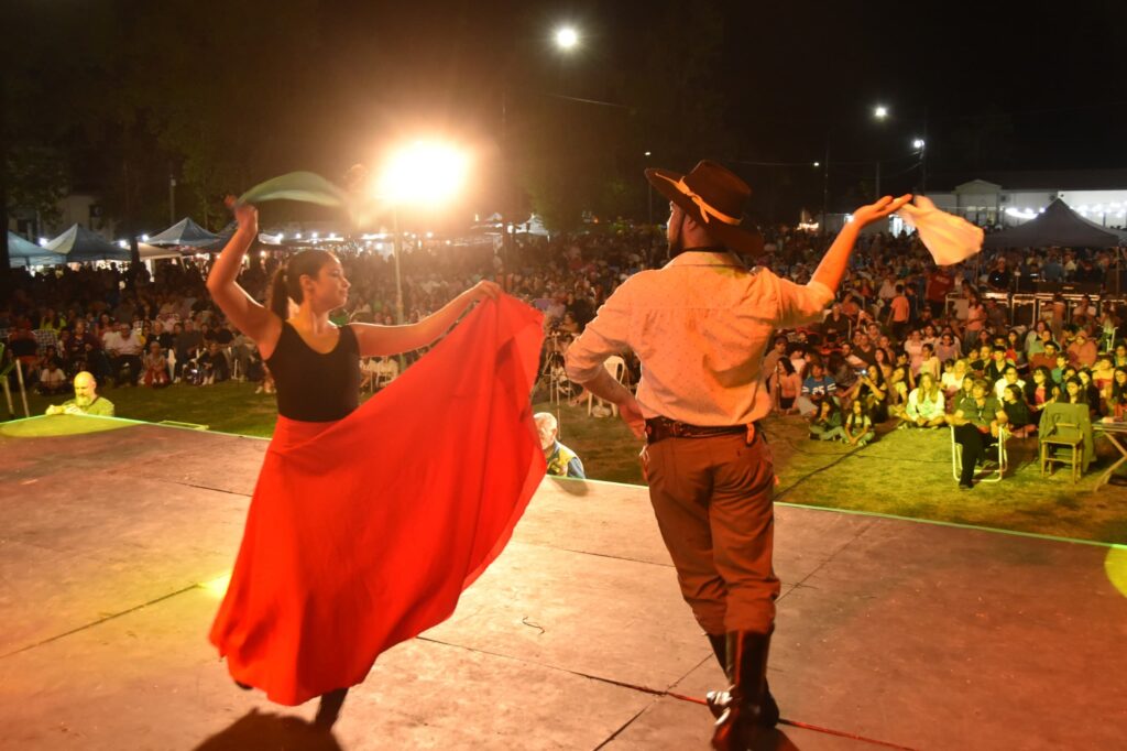 Todo listo para el Festival del Pueblo: artistas confirmados y lista de precios en las cantinas.