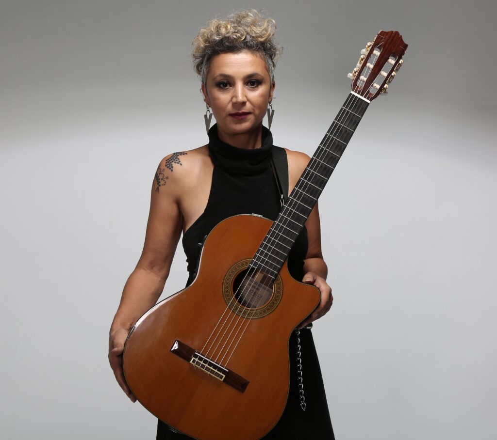 Luciana Jury se presenta en Lincoln.