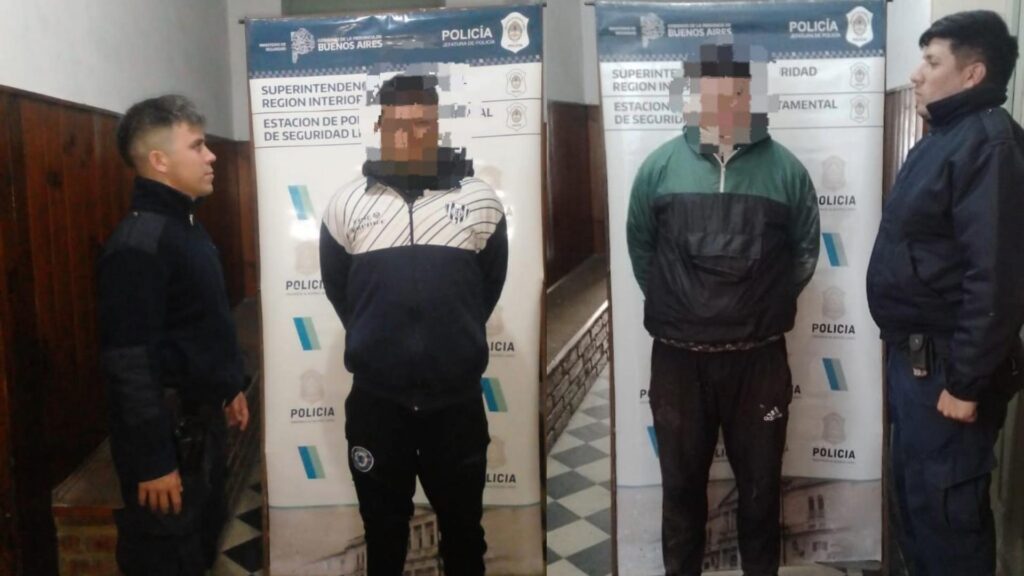 Intentó evitar un control vehicular, se resistió con un cuchillo y fue detenido.