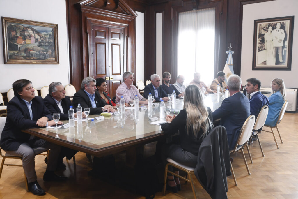 La Provincia firmó convenios para brindar financiamiento a emprendedores.