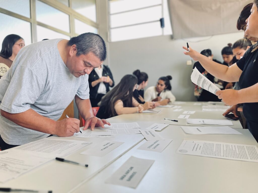 Entrenamientos laborales en Ameghino: 14 jóvenes iniciaron su formación en empresas locales.