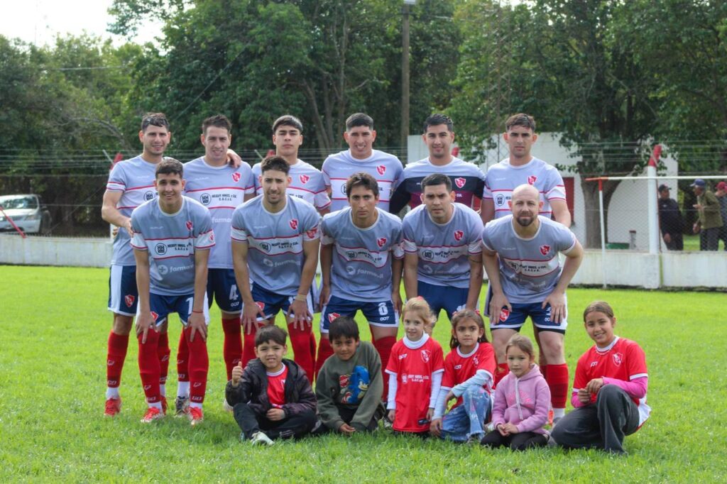 Ingeniero White (Banderaló) fue el mejor de la tabla general del Apertura y el Clasura.