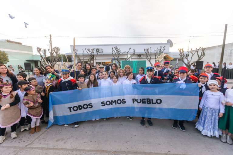 El Triunfo conmemoró los 117 años de su fundación.